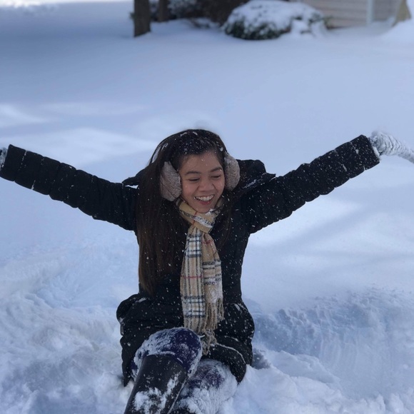 Meet your Posher, Richezea - Picture 1 of 1